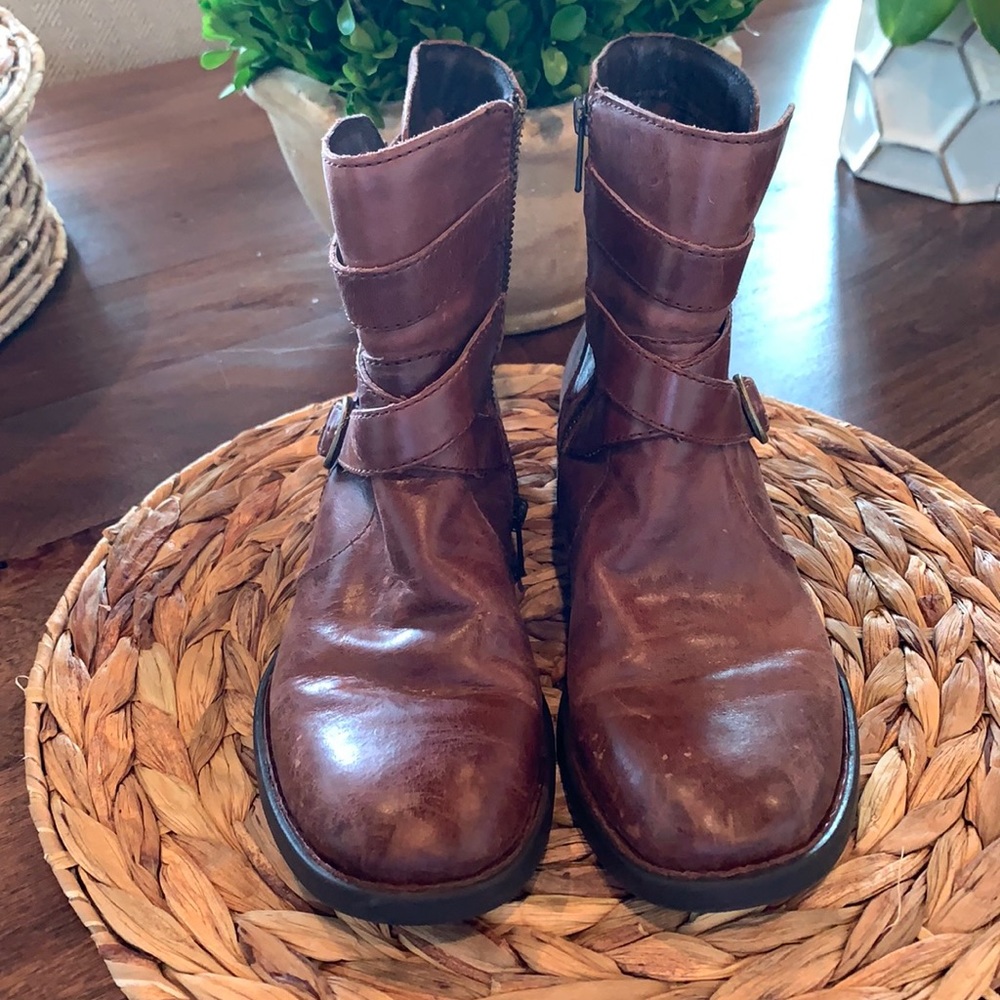 BORN Ankle Boots
